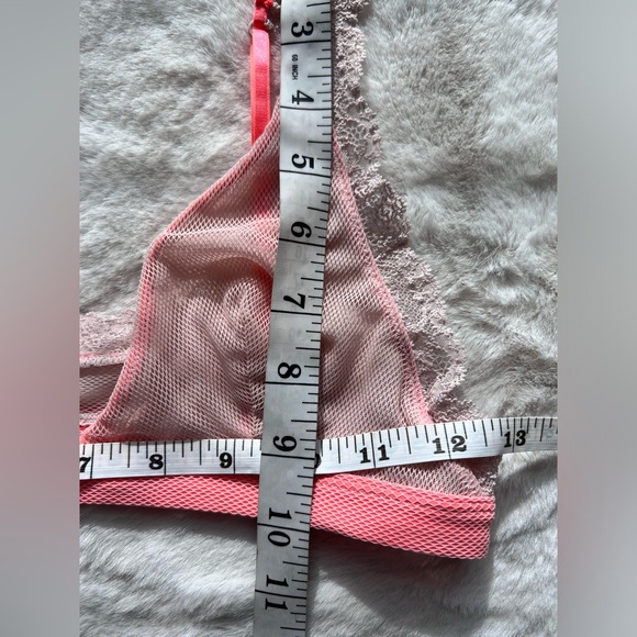 Free People Intimately Triangle Mesh Lace Trim Bralett size XS - Picture 6 of 7